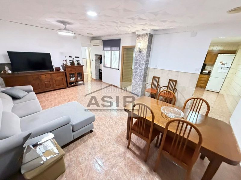 Foto 2043dd46-caea-467c-bea1-086860c2390e. Rent house with parking in Alquenència - Venècia Alzira