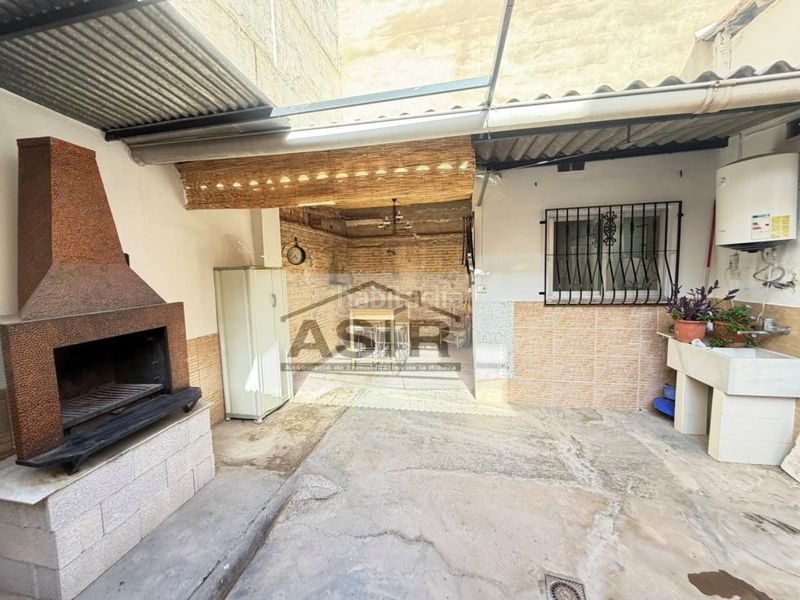 Foto bd9277fa-6338-4b63-b736-c17f2cba12b4. Rent house with parking in Alquenència - Venècia Alzira