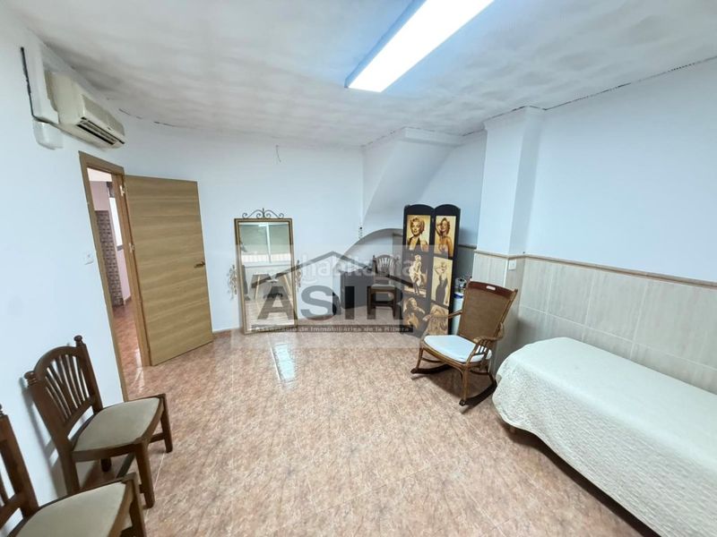 Foto dc1e5c9a-1ecf-4d36-b769-7e6c296d50c4. Rent house with parking in Alquenència - Venècia Alzira