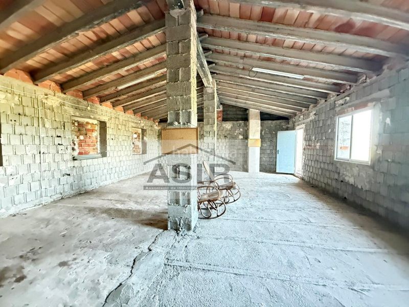 Foto c4f1aaf6-6e70-449f-9ba6-c95cbe468393. Casa amb aparcament a Rafelguaraf
