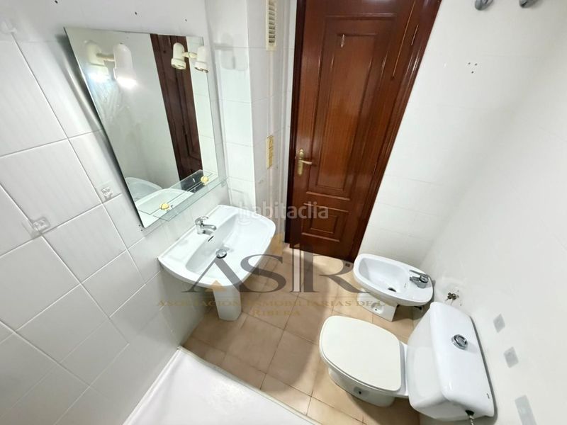 Foto e574b537-f0cf-42f3-ad07-22ca022e2f2f. Pis a Sants Patrons Alzira