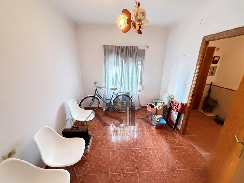 Foto 438405f3-7ce0-40af-b741-c89462077257. Casa a Sollana