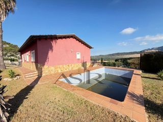 Chalet  Calle sant ramon. Chalet 4 habitaciones venta alzira