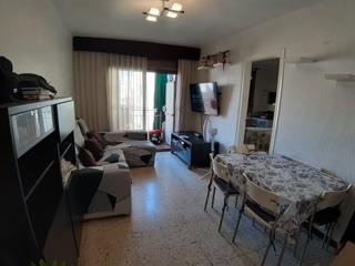 Pis a Carrer de víctor balaguer 21. Venta para inversion se vende con inquilinos renta mensual 700€