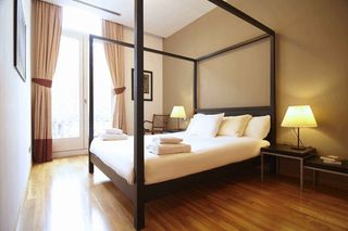 Rent Flat  Carrer guayaquil