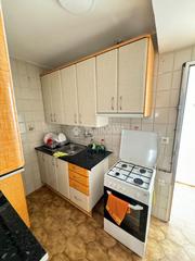 Pis a Moscardó. Piso en venta en madrid