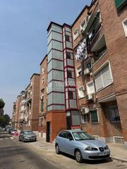 Pis a Moscardó. Piso en venta en madrid