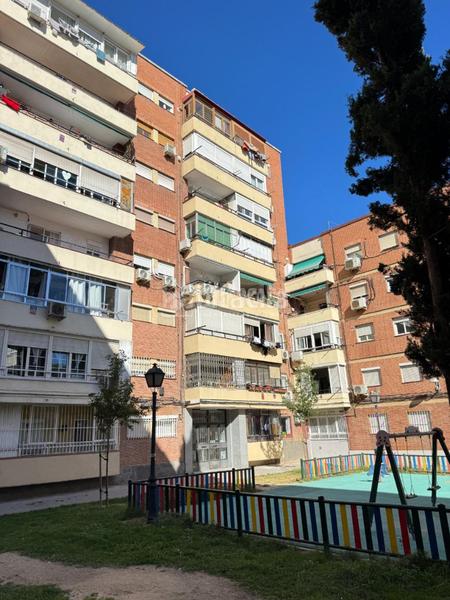 Foto 51a17a08-3563-4b53-b0cd-4e2869205ceb. Etagenwohnung mit heizung in Moscardó Madrid
