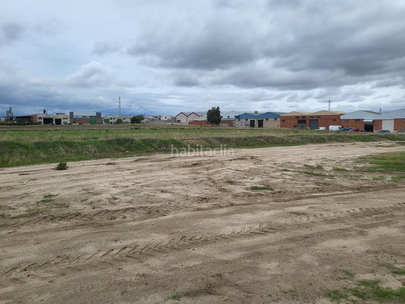 Foto c979a508-d0fe-4424-a6da-42b4de3239fc. Finca rústica a Torrejón de la Calzada
