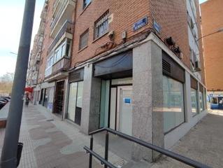 Local Comercial a Calle Betanzos 2