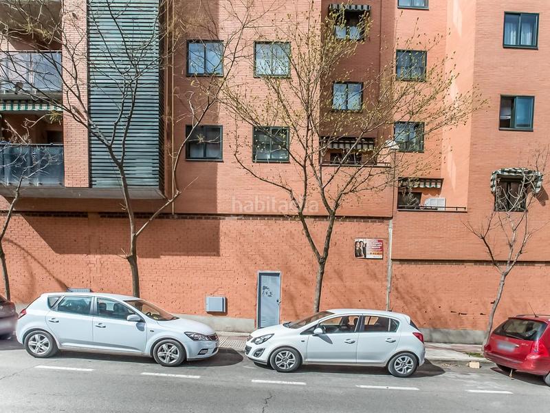 Foto 708e436d-0f00-42c9-8021-6c1ba0689bdb. Locale commerciale in calle los nardos 137 in Valderas-Los Castillos Alcorcón