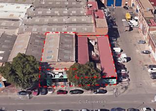 Nau industrial  Calle torneros