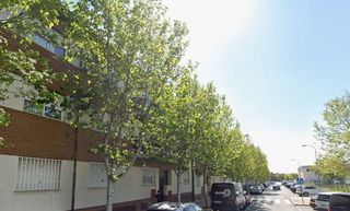 Etagenwohnung  Avenida de la rioja. Vivienda en villanueva de la cañada