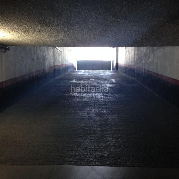Foto e7323dad-0722-449b-9c50-1a5bcdffa912. Aparcament cotxe a n/a a Los Molinos Getafe