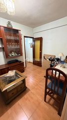 Flat in Los Rosales. Piso en venta en madrid