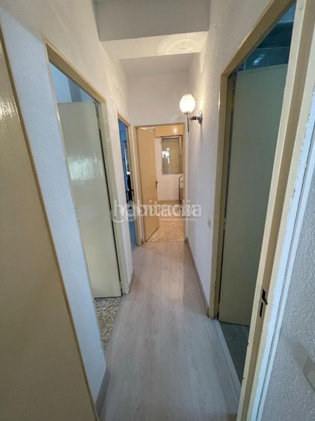 Foto 1810a90e-c149-4874-8953-3e8b5c5b6d90. Piso  en venta en Los Rosales Madrid
