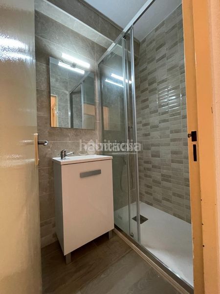 Foto 3ab051cd-82c1-4243-93d2-433d62576e83. Piso  en venta en Los Rosales Madrid