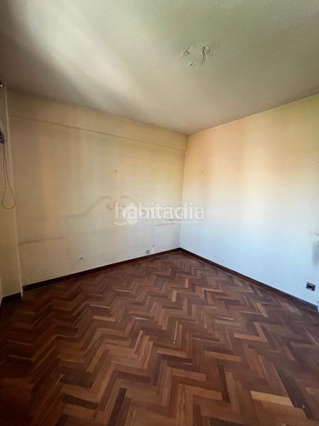Foto 3d152e38-be43-4491-a877-c7618e8e6506. Flat with heating in Los Ángeles Madrid