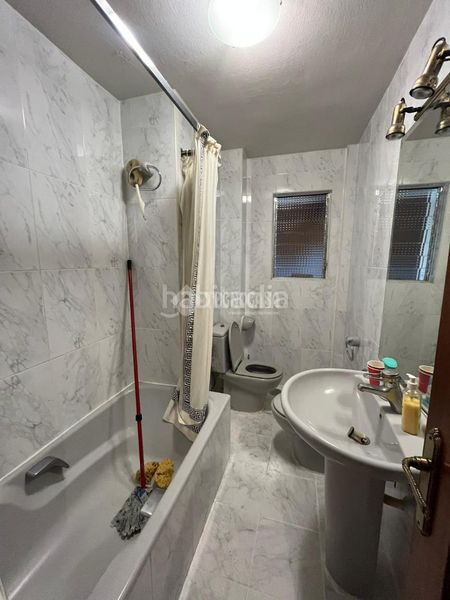 Foto 57ed3b4c-fede-4e17-bbea-0e68453f6f99. Flat with heating in Los Ángeles Madrid