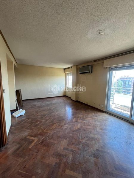 Foto a1038833-55ef-4a97-b425-bf108596b939. Flat with heating in Los Ángeles Madrid
