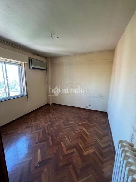 Foto b90eea6a-153f-4272-af08-b67dca867b94. Flat with heating in Los Ángeles Madrid