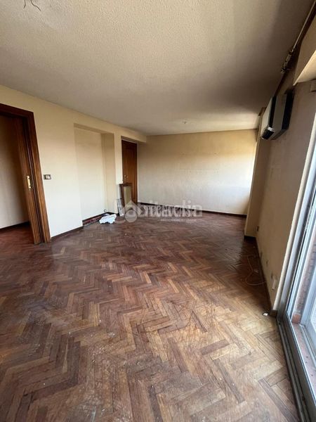 Foto c8b537fe-e2e5-4588-b7a8-ec11621d61c0. Flat with heating in Los Ángeles Madrid