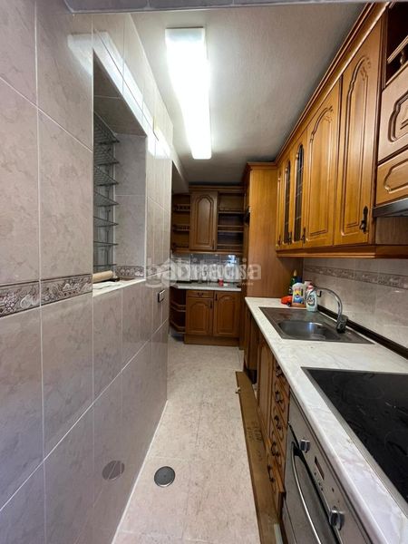 Foto eb7f0988-22b9-4509-9739-b05549743946. Flat with heating in Los Ángeles Madrid
