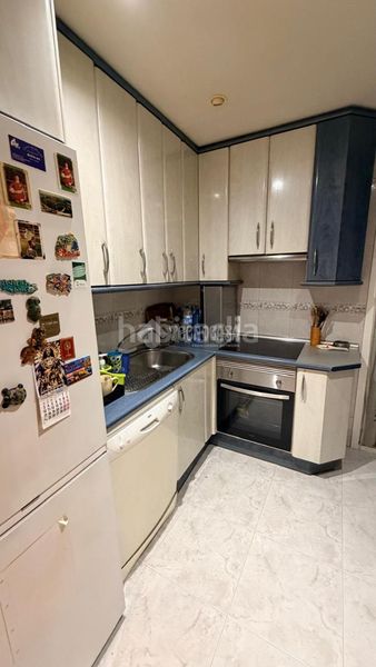 Foto 4203c836-4e8b-4849-b15a-7021d896844c. Flat with heating in Los Rosales Madrid