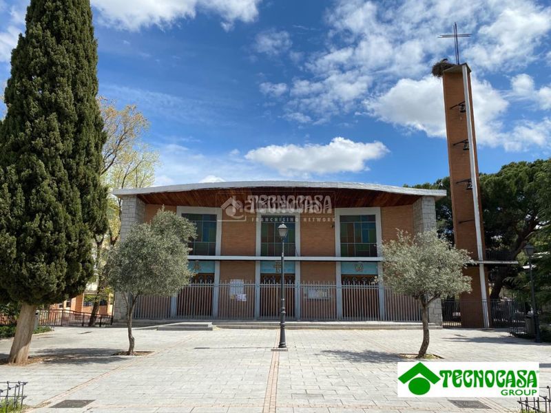 Foto d145ada5-2cf3-4b95-a122-a97ca95cde5a. Pis a San Cristóbal Madrid