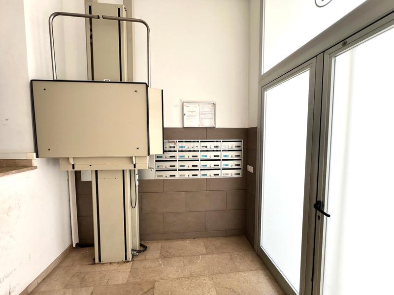 Foto 362761e7-871d-4b3e-a77a-4479d1dc0df0. Etagenwohnung mit pool in Casco Urbano Náquera