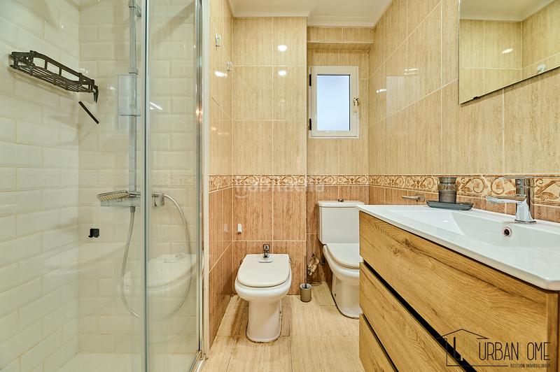 Foto 1d9b9c07-3df4-40cc-a24f-1cba26f6a61a. Piso venta de piso calle navarro cabanes 39, en Nou Moles Valencia