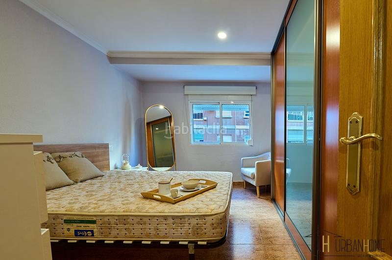 Foto e01f4155-78cf-4415-ab0d-200ed578209d. Piso venta de piso calle navarro cabanes 39, en Nou Moles Valencia