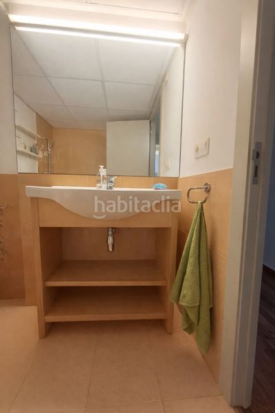Foto ec6eb4e3-6986-4440-aefe-9097f92283df. Pis amb aparcament a Ciutat Jardí Valencia