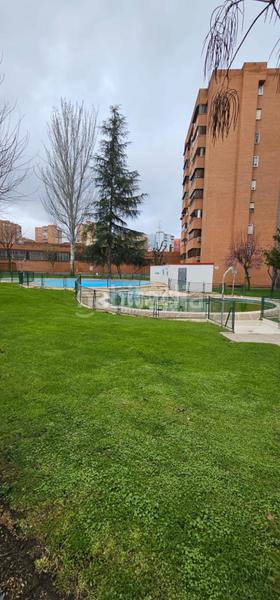 Foto b0395dcf-948c-4506-9fc5-04bac801e0f7. Piso  en venta en Valleaguado-La Cañada Coslada
