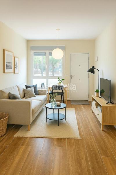 Foto c5791958-515f-4756-a8d3-cac74cea6f1a. Piso  en venta en Valleaguado-La Cañada Coslada