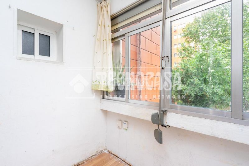 Foto 55fc375c-d5ef-4b94-b24b-61d9e20c364f. Pis a La Espinilla-Parque Blanco Coslada