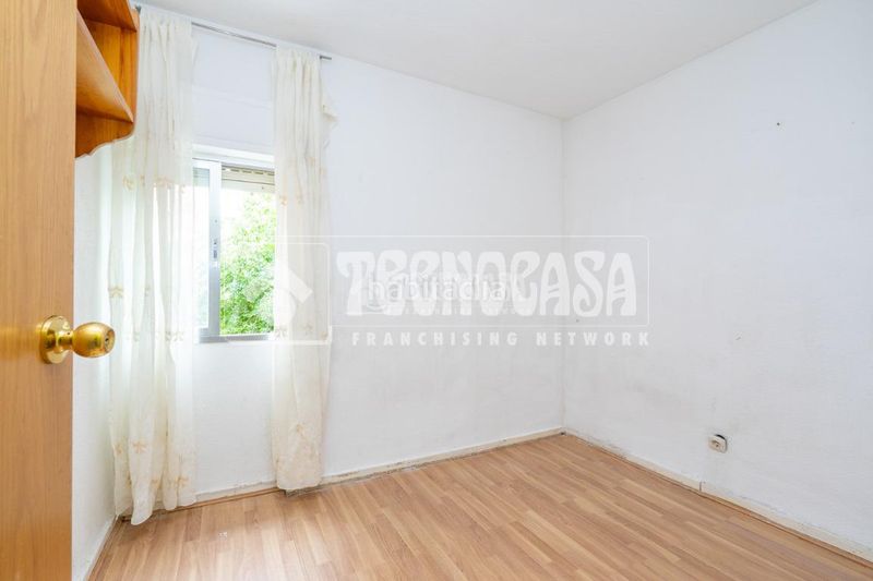 Foto 6b8d3d28-7fb2-47ec-a545-b5b5a82b426d. Pis a La Espinilla-Parque Blanco Coslada