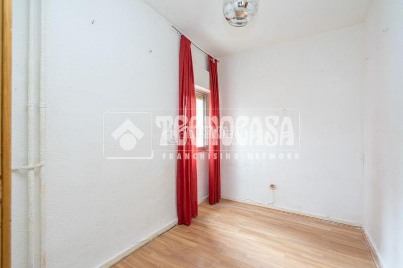 Foto b071e3b3-206e-476f-9394-9e95cc4a0c8e. Pis a La Espinilla-Parque Blanco Coslada