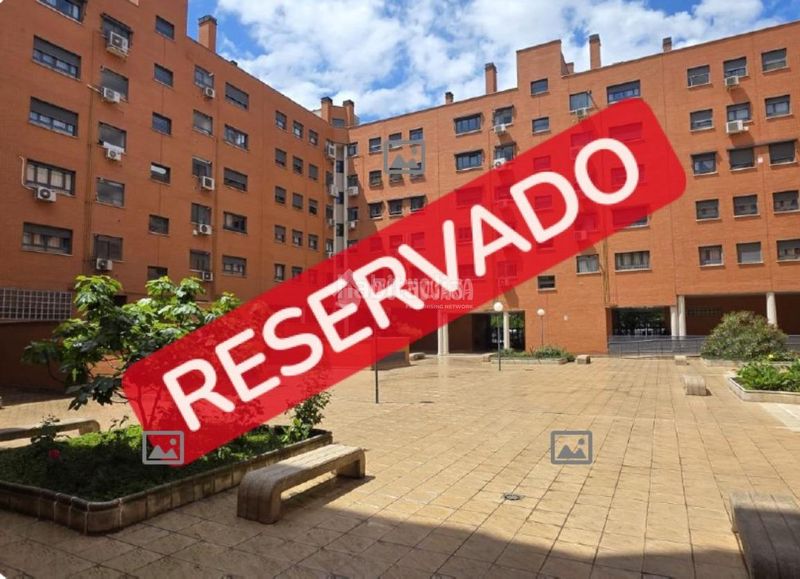 Foto 16d9c5c8-3e7a-454d-a74f-c574fe88fe29. Pis amb calefacció aparcament a El Puerto Coslada