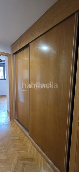 Foto e5a4ff18-641b-487b-955d-0a2410e5646d. Pis amb calefacció aparcament a El Puerto Coslada