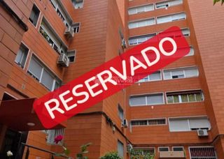 Appartamento in La Espinilla-Parque Blanco. Piso en venta en coslada