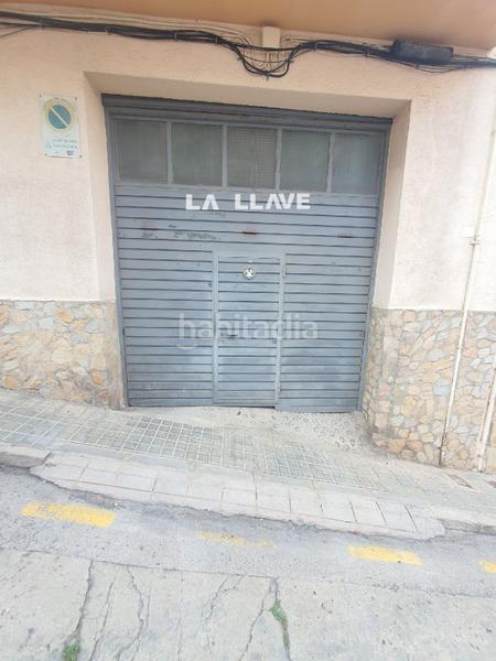 Foto d2c0f4ad-1ae0-4cf2-a0e9-2b12ce2419c0. Aparcament cotxe a Centre Blanes