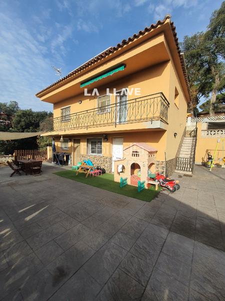 Foto b55b28c8-82cd-4eb6-9f35-737e5774861a. Maison avec chauffage piscine dans Mas Mora-Sant Daniel Tordera