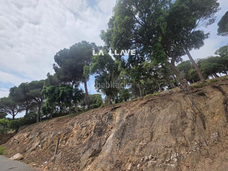 Foto a173f321-f2e1-4d23-b000-b77a7645bc8f. Finca rústica oportunidad! terreno de 1236 m2 soleado en sant daniel en Tordera