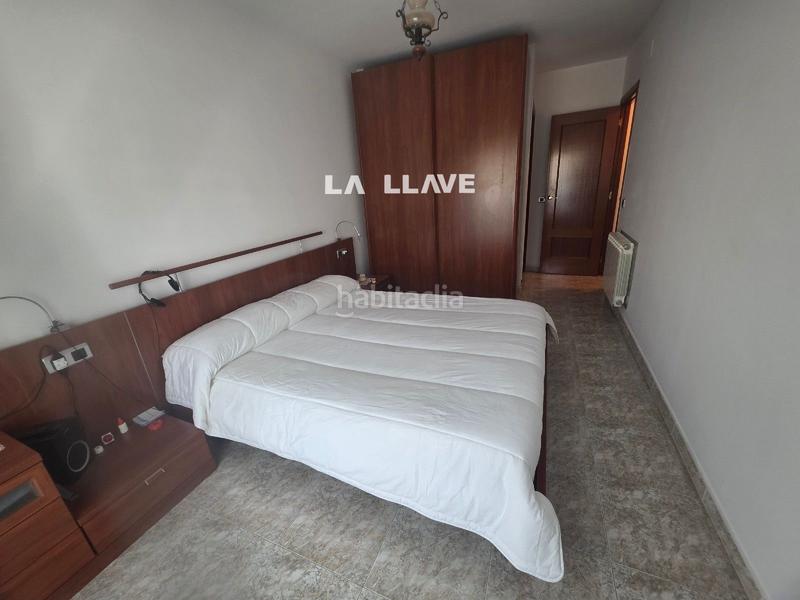 Foto 4f69a882-6b8b-41fe-89bb-66e8ee3848f7. Piso  de 3 hab dobles con 2 baños, gran terraza y parking can borrell en Blanes