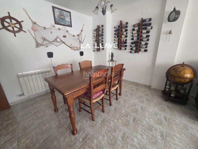 Foto 82e532e1-7dc6-4cf7-b219-c6e4ea30ee92. Piso  de 3 hab dobles con 2 baños, gran terraza y parking can borrell en Blanes