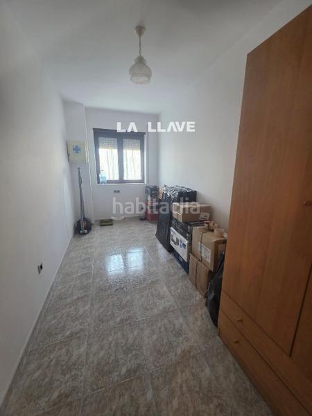 Foto 9b640579-e6b8-4713-863e-b1995df7057d. Piso  de 3 hab dobles con 2 baños, gran terraza y parking can borrell en Blanes