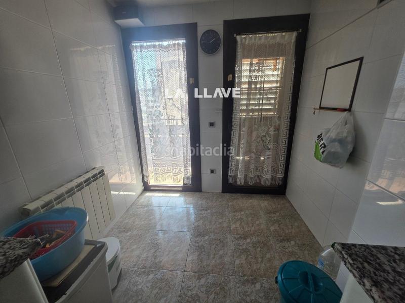 Foto a56b625f-f7e4-4066-94b2-19775fbce4dc. Piso  de 3 hab dobles con 2 baños, gran terraza y parking can borrell en Blanes