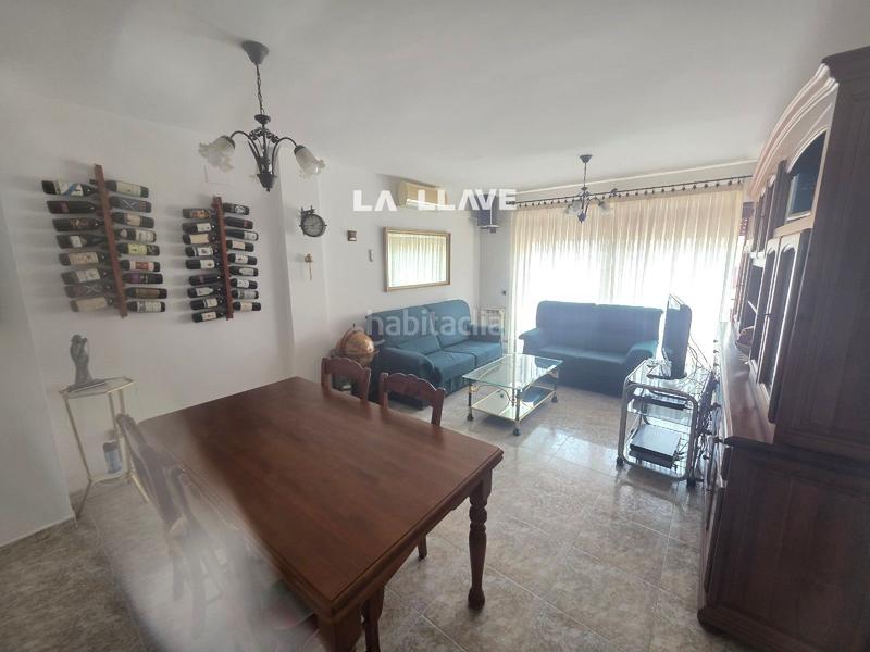 Foto ea6096a5-8eca-4d93-bec7-30203e9da32e. Piso  de 3 hab dobles con 2 baños, gran terraza y parking can borrell en Blanes