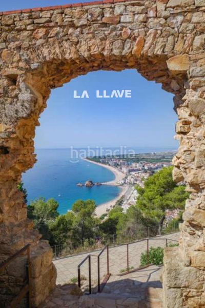 Foto 93af0a14-e407-4b59-b6c3-4e20385690a9. Àtic amb calefacció a Centre Blanes